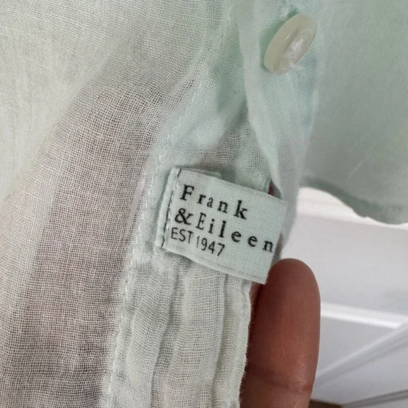 Frank & Eileen Barry Button Down Shirt Mint Green Lightweight 100% Cotton Small - Picture 7 of 13